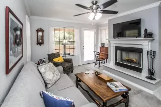 Photo #1: 6119935 Listing 