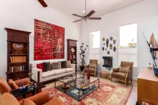 Photo #6: 6119969 Listing
