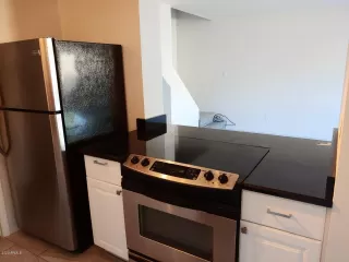 Photo #3: 6119986 Listing 