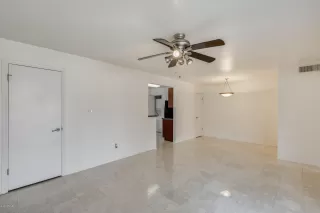 Photo #5: 6120034 Listing