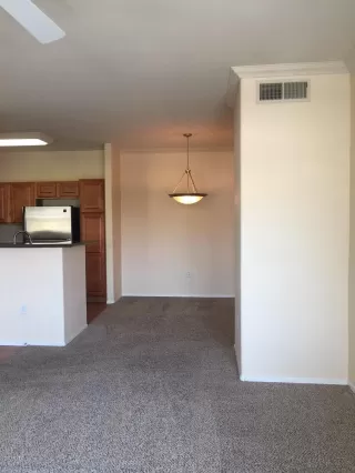 Photo #3: 6120099 Listing