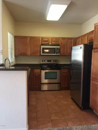 Photo #5: 6120099 Listing