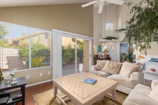 Photo #3: 6120122 Listing