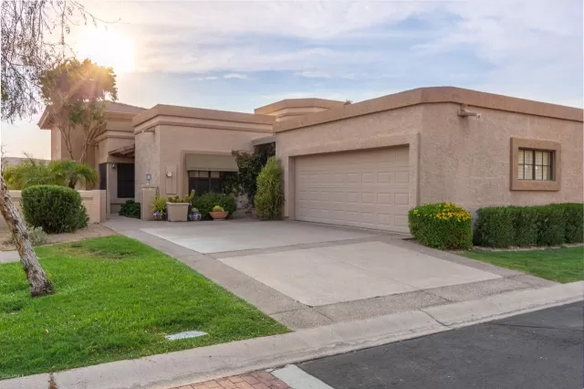 MLS: 6120227 Condo For Sale