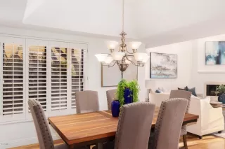 Photo #6: 6120227 Listing