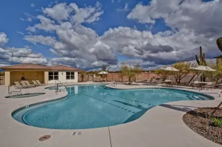 Photo #4: 6120451 Listing