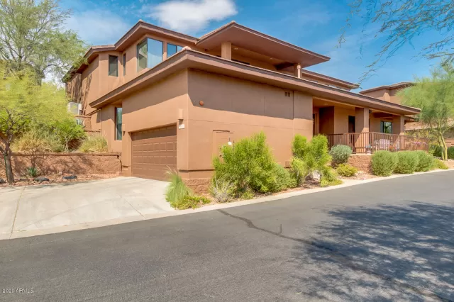 MLS: 6120605 Condo For Sale