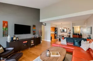 Photo #1: 6120690 Listing 