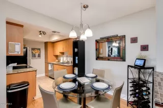 Photo #6: 6120690 Listing 