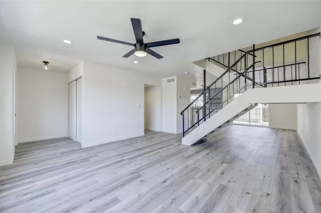 MLS: 6120787 Condo For Sale