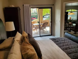 Photo #6: 6121109 Listing