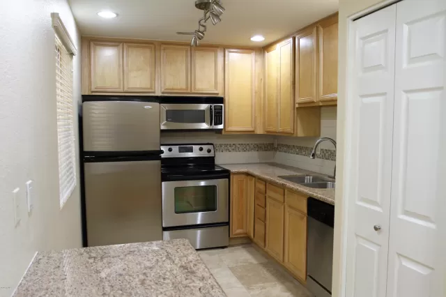 MLS: 6121130 Condo For Sale