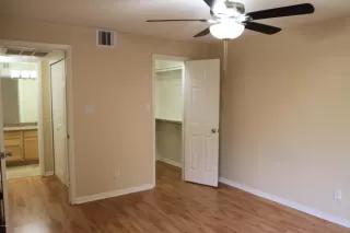 Photo #6: 6121130 Listing 