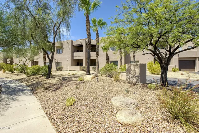 MLS: 6121136 Condo For Sale