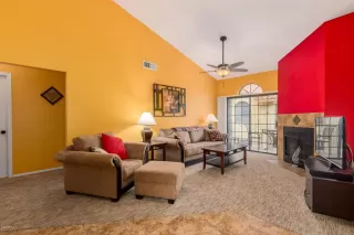 Photo #3: 6121325 Listing 