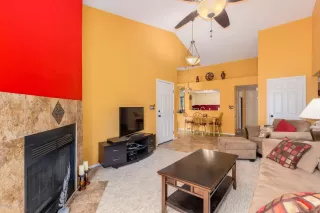 Photo #6: 6121325 Listing 