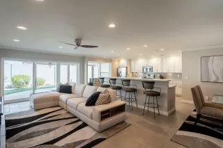 Photo #2: 6121356 Listing