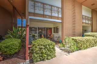 Photo #3: 6121424 Listing