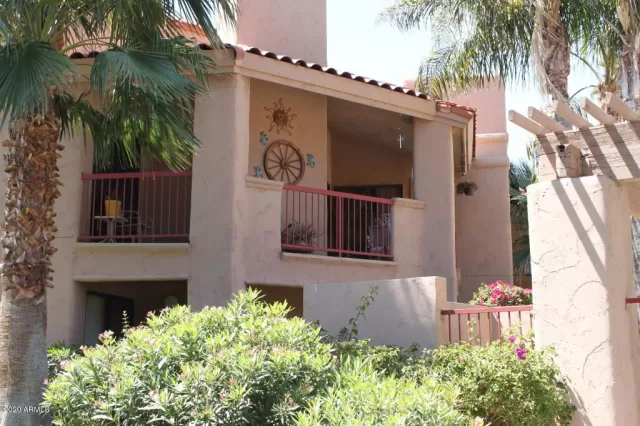 MLS: 6121520 Condo For Sale