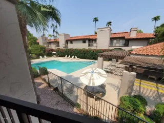 Photo #6: 6121520 Listing 