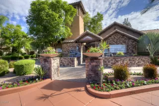 Photo #2: 6121654 Listing