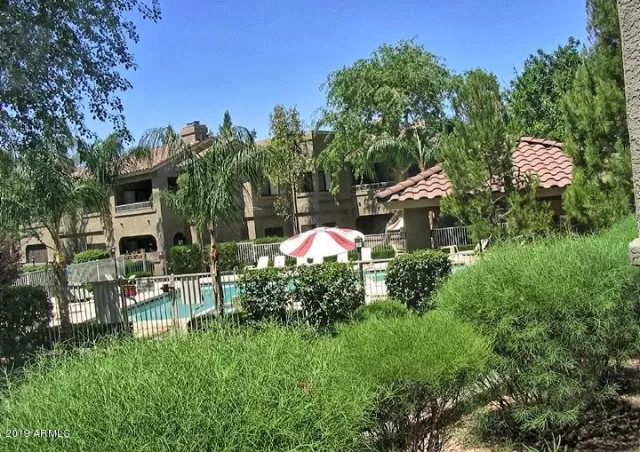 MLS: 6121778 Condo For Sale