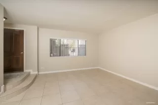 Photo #3: 6121841 Listing