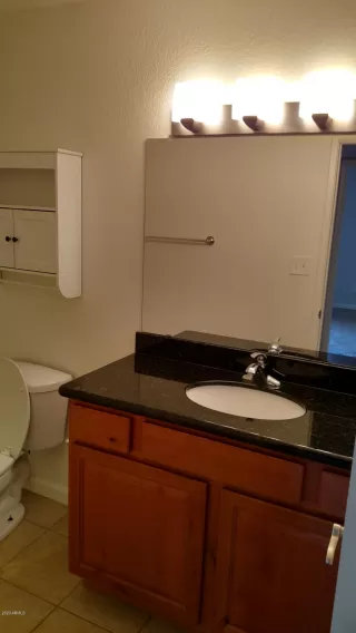Photo #6: 6121931 Listing
