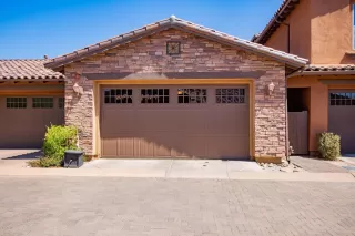Photo #1: 6121967 Listing 