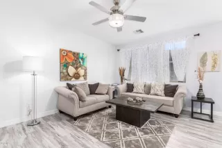 Photo #3: 6121967 Listing 