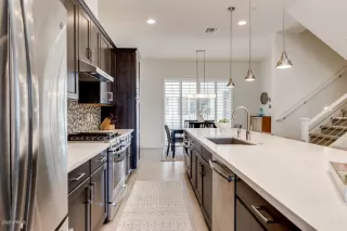 Photo #3: 6122018 Listing