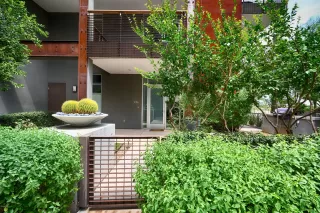 Photo #2: 6122232 Listing