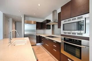 Photo #5: 6122232 Listing