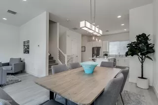 Photo #4: 6122562 Listing