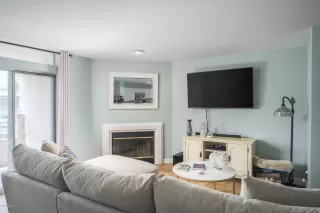 Photo #3: 6122625 Listing