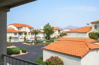 Photo #6: 6122625 Listing
