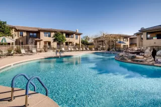 Photo #5: 6122633 Listing