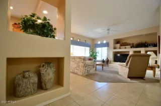 Photo #5: 6122831 Listing