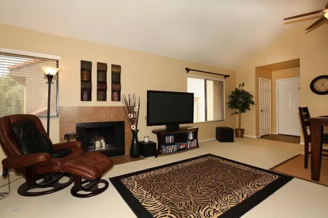 MLS: 6122905 Condo For Sale
