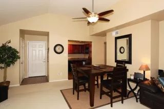 Photo #5: 6122905 Listing 
