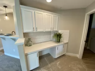 Photo #5: 6122915 Listing