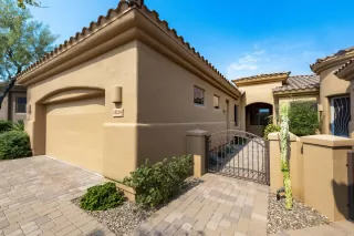 Photo #1: 6122966 Listing