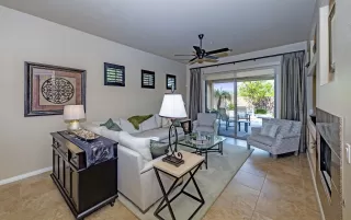 Photo #6: 6122966 Listing