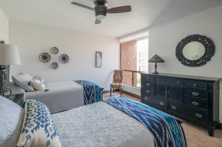 Photo #6: 6123261 Listing