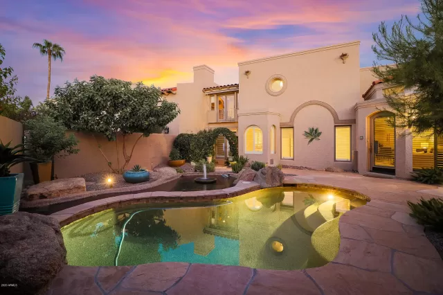 MLS: 6123315 Condo For Sale