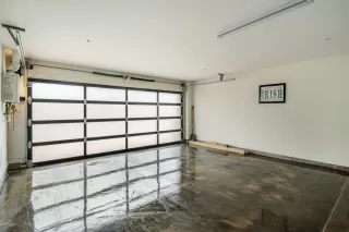 Photo #3: 6123361 Listing