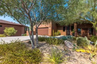 Photo #1: 6123896 Listing