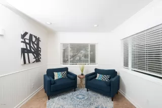 Photo #3: 6123906 Listing