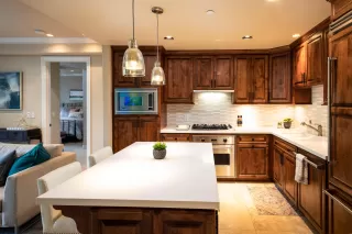 Photo #2: 6124065 Listing
