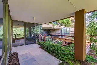 Photo #5: 6124208 Listing